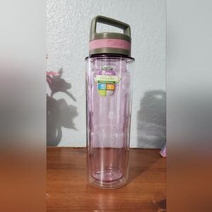 Bubba 22 oz dual wall edge insulated bottle. NWT